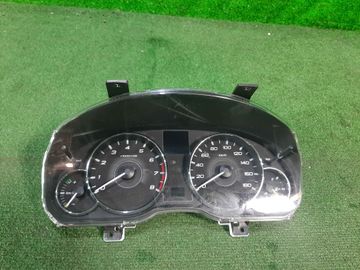 ЩИТОК ПРИБОРОВ НА SUBARU LEGACY BM9