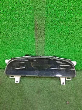 ЩИТОК ПРИБОРОВ НА TOYOTA SIENTA NHP170G 1NZ-FXE