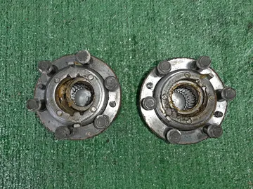 ЛОК НА MAZDA BONGO SE88M