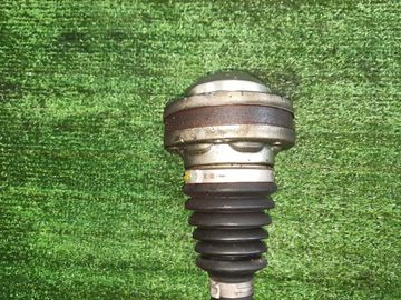 ПРИВОД НА VOLKSWAGEN TOURAN 1T3 CAVC