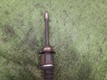 ПРИВОД НА TOYOTA CAMRY SV40 4S-FE