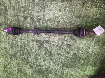 ПРИВОД НА TOYOTA PRIUS NHW20 1NZ-FXE