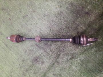 ПРИВОД НА HONDA CIVIC EU3 D17A