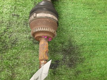 ПРИВОД НА MITSUBISHI CHARIOT GRANDIS N84W 4G64