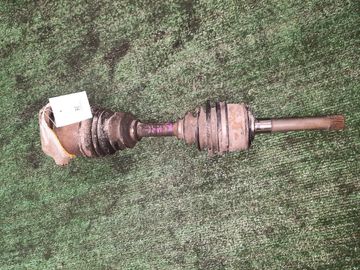 ПРИВОД НА TOYOTA GRAND HIACE KCH16W 1KZ-TE