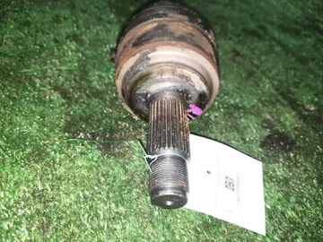 ПРИВОД НА HONDA VEZEL RU4 LEB