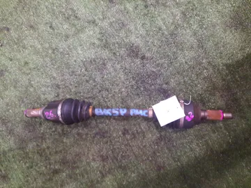 ПРИВОД НА MAZDA AXELA BK5P ZY-VE