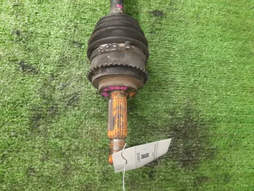 ПРИВОД НА MITSUBISHI PAJERO IO H76W 4G93