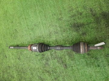 ПРИВОД НА TOYOTA NOAH AZR65G 1AZ-FSE