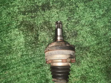 ПРИВОД НА TOYOTA BREVIS JCG10 1JZ-FSE