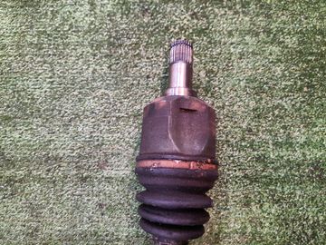 ПРИВОД НА MITSUBISHI CHARIOT GRANDIS N84W 4G64