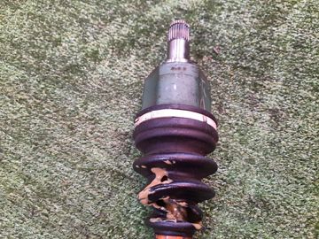 ПРИВОД НА MITSUBISHI LANCER CEDIA CS2A 4G15