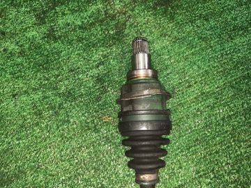 ПРИВОД НА TOYOTA TANK M900A 1KR-FE