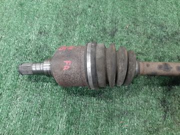 ПРИВОД НА NISSAN WINGROAD Y11 QG15DE