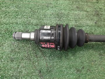 ПРИВОД НА TOYOTA RAUM NCZ20 1NZ-FE