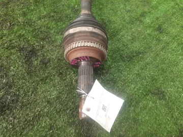 ПРИВОД НА TOYOTA COROLLA  AXIO NZE141 1NZ-FE