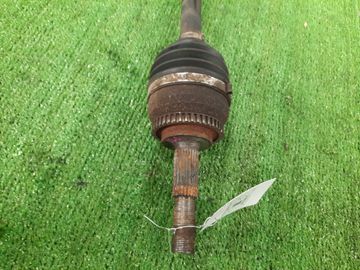 ПРИВОД НА NISSAN WINGROAD Y11 QG15DE