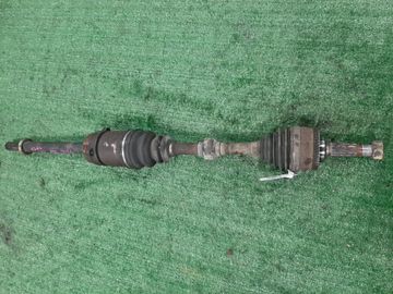 ПРИВОД НА NISSAN LIBERTY PM12 SR20DE