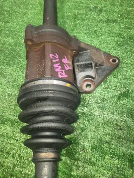 ПРИВОД НА NISSAN LIBERTY RM12 QR20DE