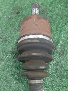 ПРИВОД НА NISSAN CEFIRO A33 VQ20DE