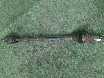 ПРИВОД НА MITSUBISHI CHARIOT GRANDIS N84W 4G64