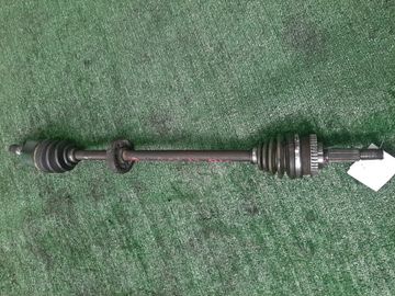 ПРИВОД НА NISSAN CUBE Z10 CG13DE