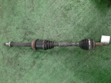 ПРИВОД НА TOYOTA AVENSIS AZT250 1AZ-FSE