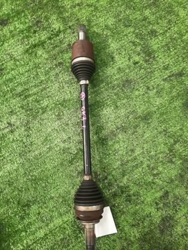 ПРИВОД НА HONDA FIT GK3 L13B