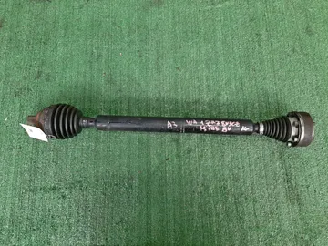 ПРИВОД НА AUDI A3 8V1 CXS