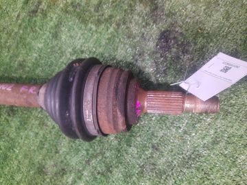 ПРИВОД НА PEUGEOT 308 T91 HN02