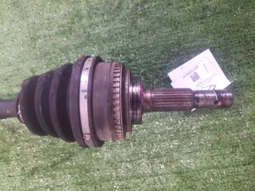 ПРИВОД НА TOYOTA CARINA ED ST202 3S-FE