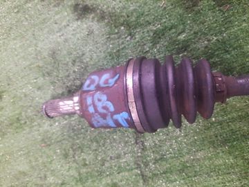 ПРИВОД НА NISSAN AVENIR W11 QG18DE