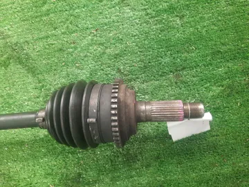 ПРИВОД НА MAZDA ATENZA GYEW LF-VE