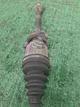 ПРИВОД НА TOYOTA NOAH AZR60G 1AZ-FSE