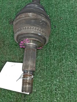 ПРИВОД НА TOYOTA ISIS ZNM10W 1ZZ-FE