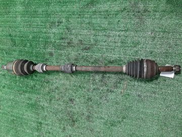 ПРИВОД НА MITSUBISHI CHARIOT GRANDIS N84W 4G64