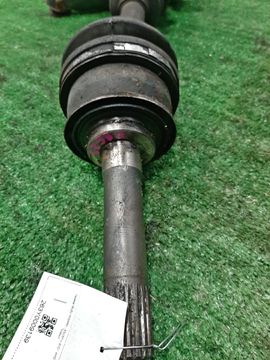 ПРИВОД НА ISUZU WIZARD UES25FW 6VD1