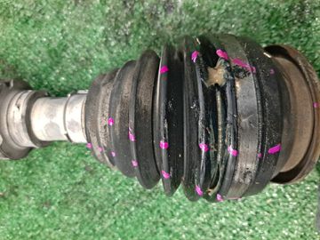 ПРИВОД НА TOYOTA HARRIER ZSU60W 3ZR-FAE