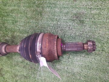 ПРИВОД НА MITSUBISHI CHARIOT GRANDIS N84W 4G64