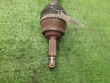 ПРИВОД НА MITSUBISHI CHARIOT GRANDIS N84W 4G64