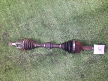 ПРИВОД НА MITSUBISHI CHARIOT GRANDIS N84W 4G64