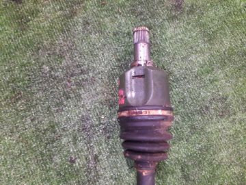 ПРИВОД НА MITSUBISHI CHARIOT GRANDIS N84W 4G64