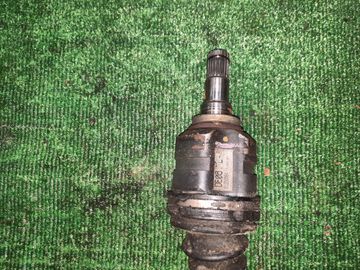 ПРИВОД НА TOYOTA ISIS ZNM10G 1ZZ-FE