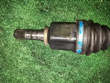 ПРИВОД НА SUBARU FORESTER SG5 EJ20E