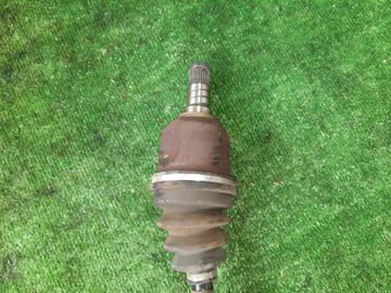 ПРИВОД НА NISSAN BASSARA U30 KA24DE