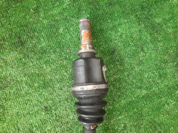 ПРИВОД НА MAZDA AXELA BK5P ZY-VE