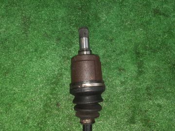 ПРИВОД НА HONDA CAPA GA4 D15B