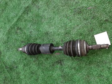 ПРИВОД НА DAIHATSU PYZAR G303G HE-EG