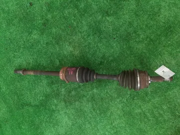 ПРИВОД НА NISSAN BASSARA U30 VQ30DE