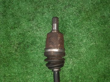 ПРИВОД НА HONDA FIT GD1 L13A